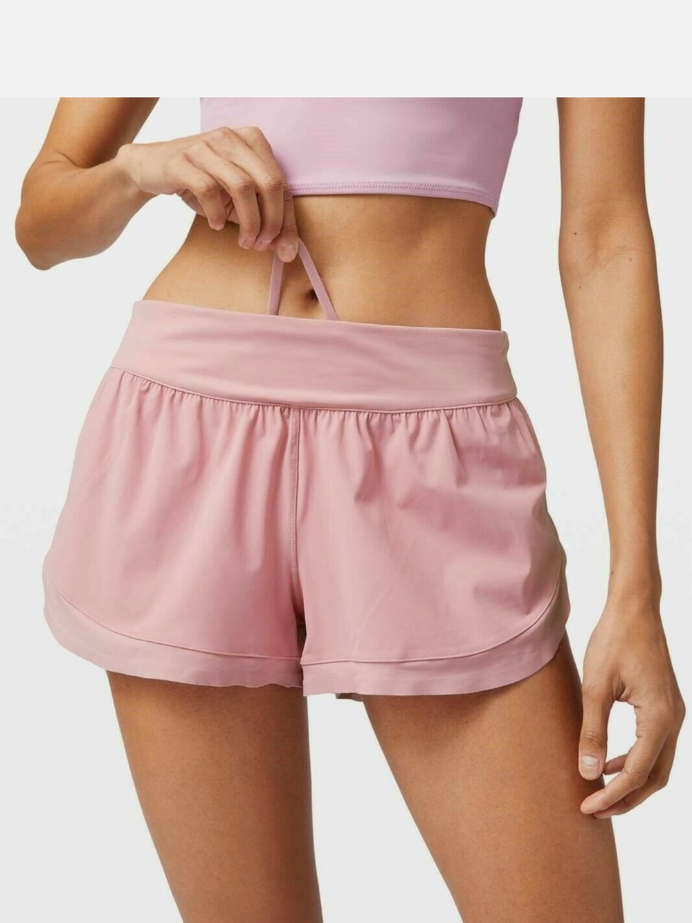 LULULEMON calm tides run short 2.5‘’~SIZE:8 Rose Mellow